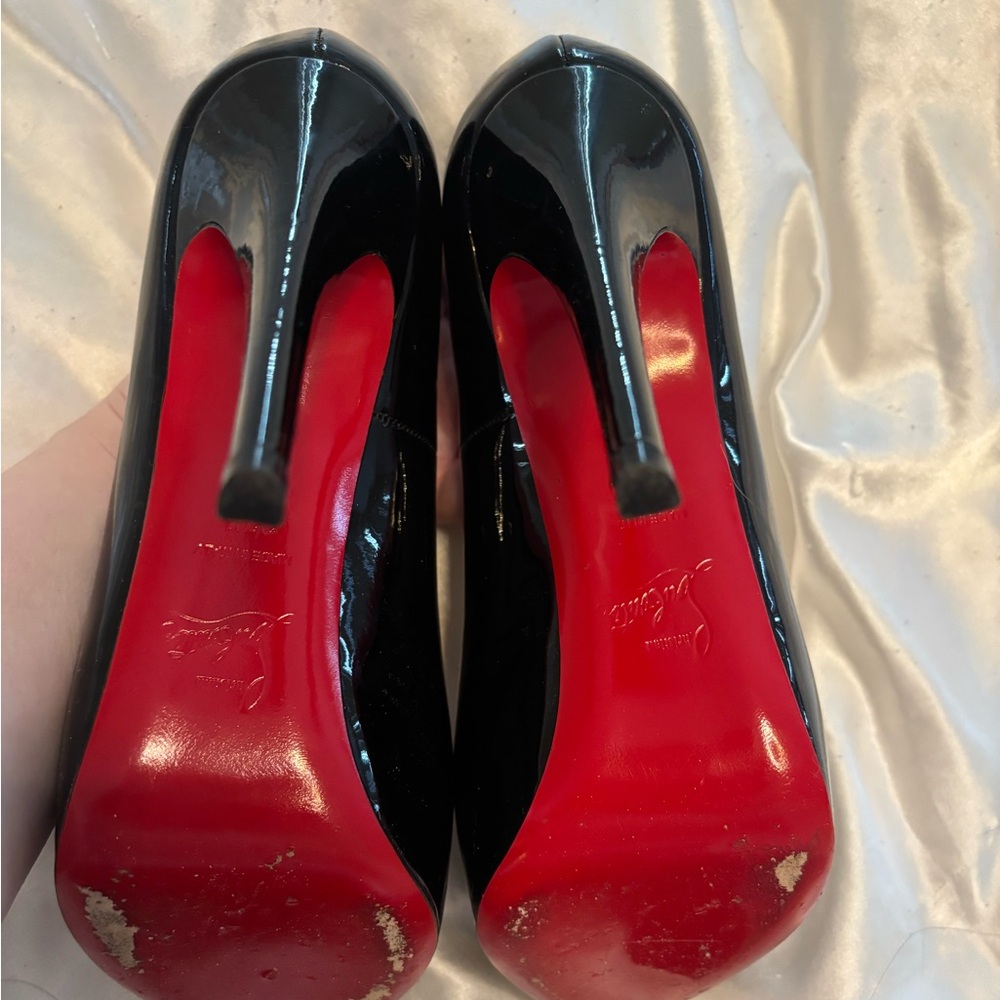 Authentic Christian Louboutin Rolando - Picture 4 of 4